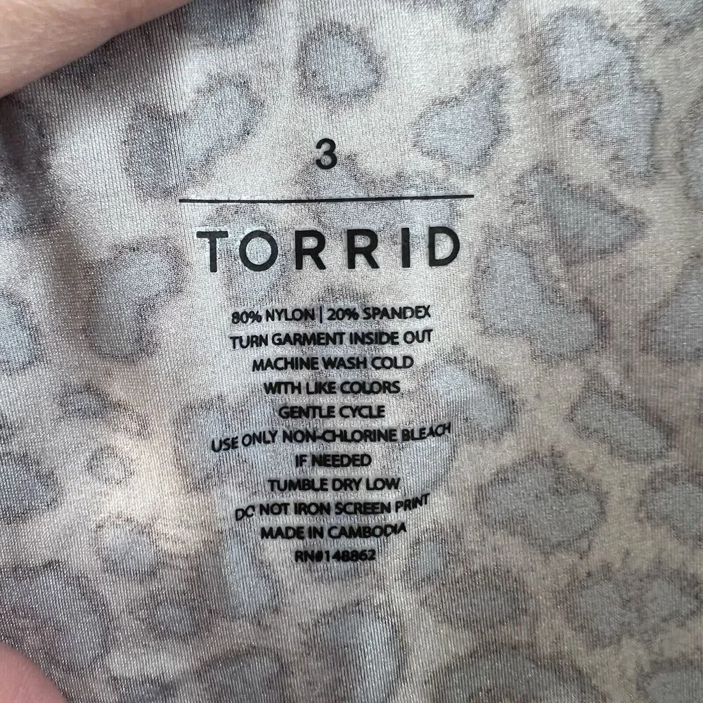 Torrid 3 3X Full Length Signature Waist Liquid Legging Animal Rainbow Stripe - Picture 7 of 11
